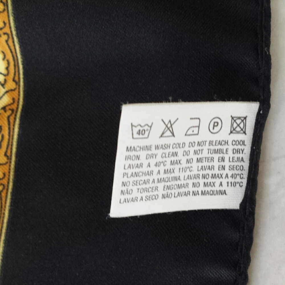 Italian Made Scarf - Picture 8 of 11